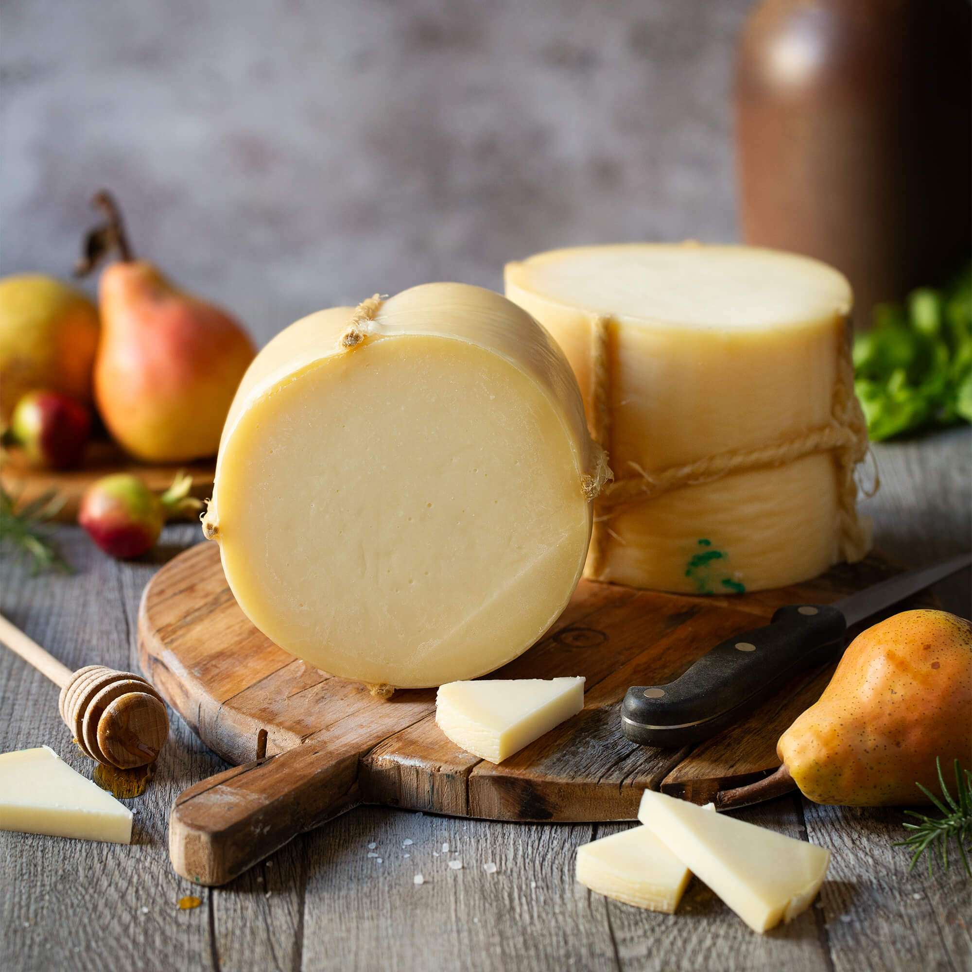 Mild and Strong Provolone - Traditional Cheeses | EMILIA FOOD LOVE ...