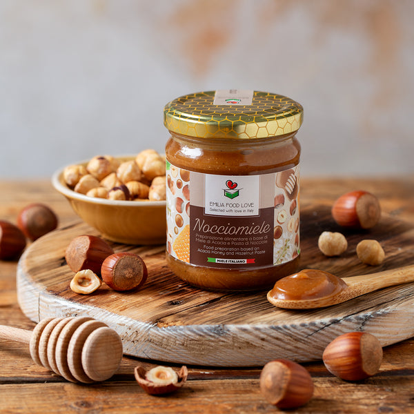 Nocciomiele - Acacia Honey and Hazelnut Paste Preparation